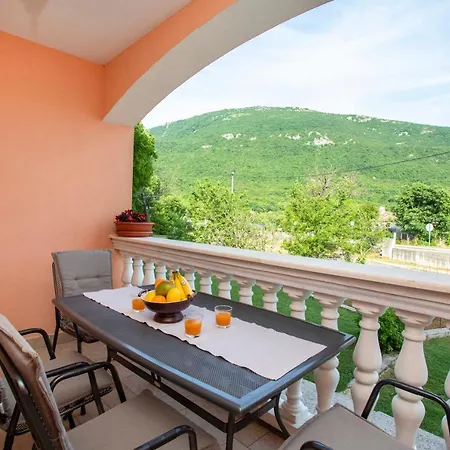 Guest house Marica Plomin